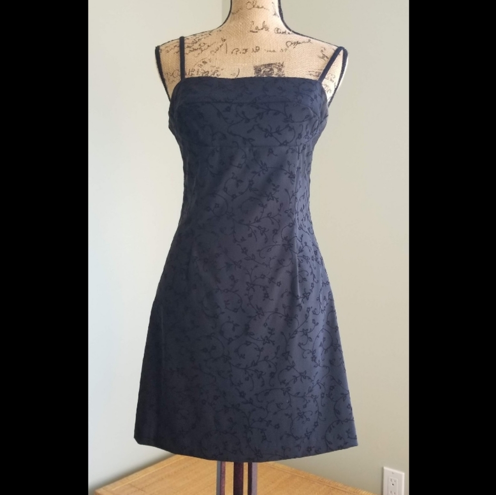 Junior's Little Black Dress